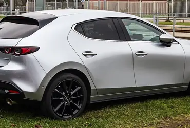 Mazda Axela / Mazda3 maintenance guide & common problems in Jamaica